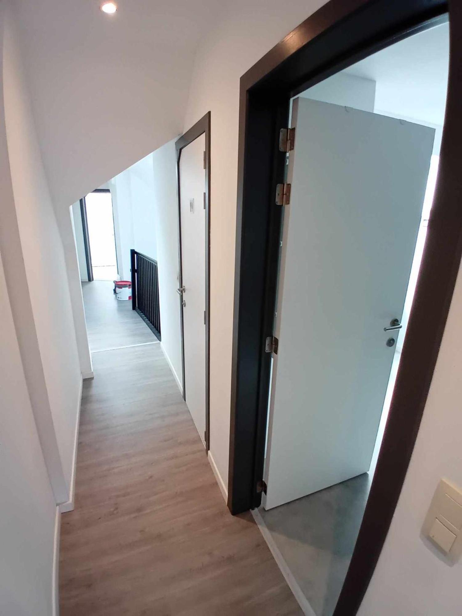 Leuze Escale Hotel Екстериор снимка
