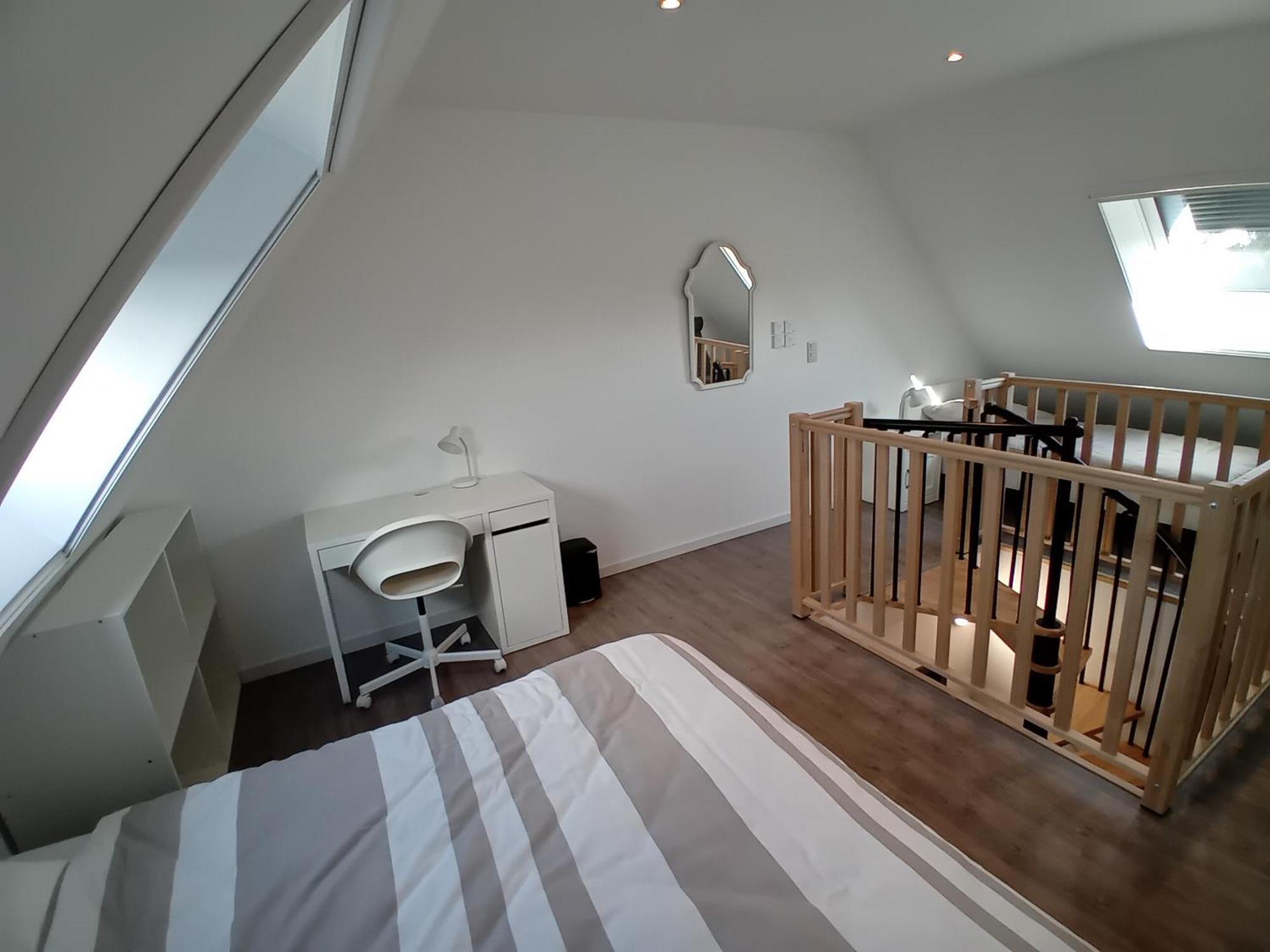 Leuze Escale Hotel Екстериор снимка