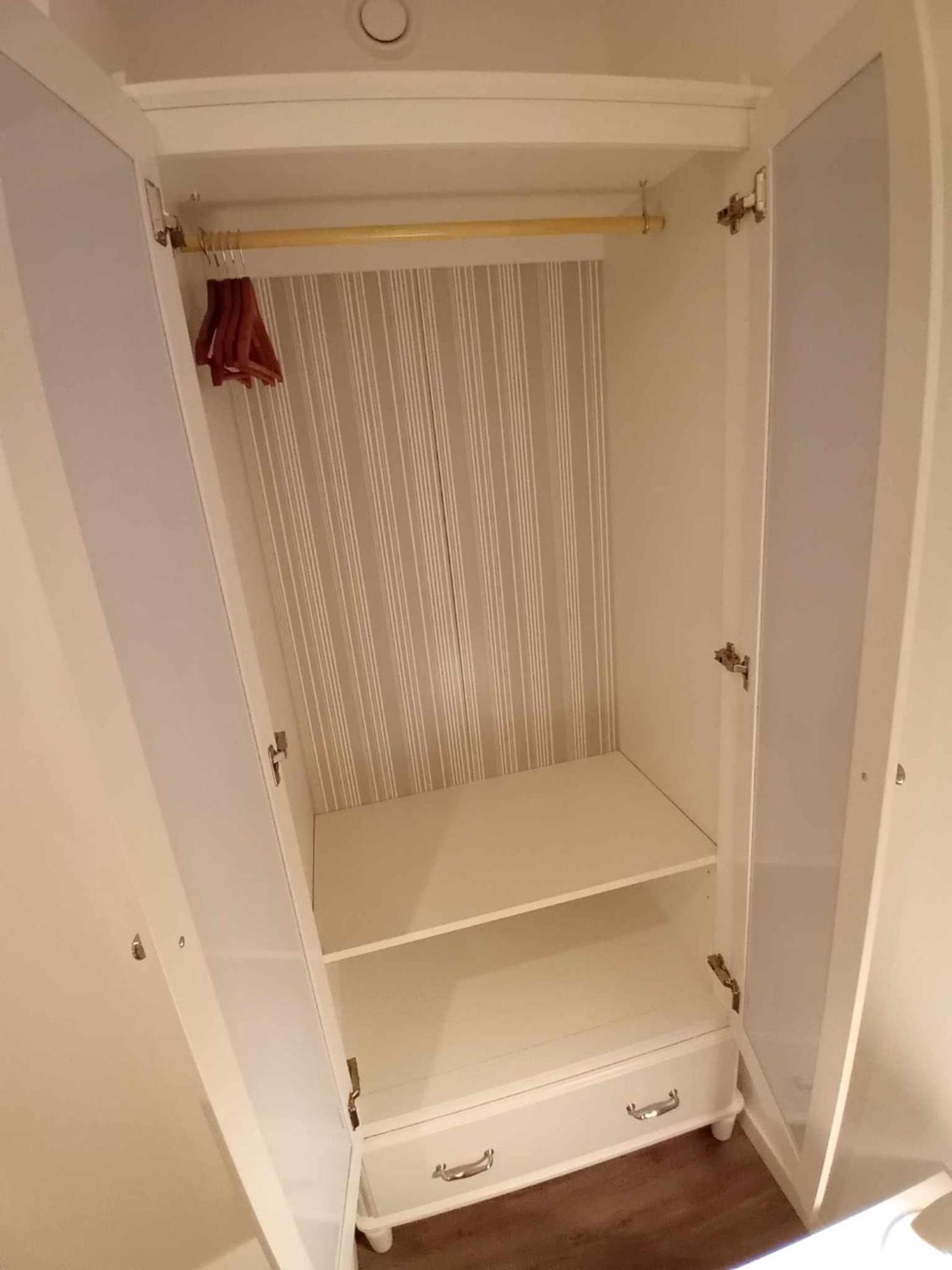 Leuze Escale Hotel Екстериор снимка
